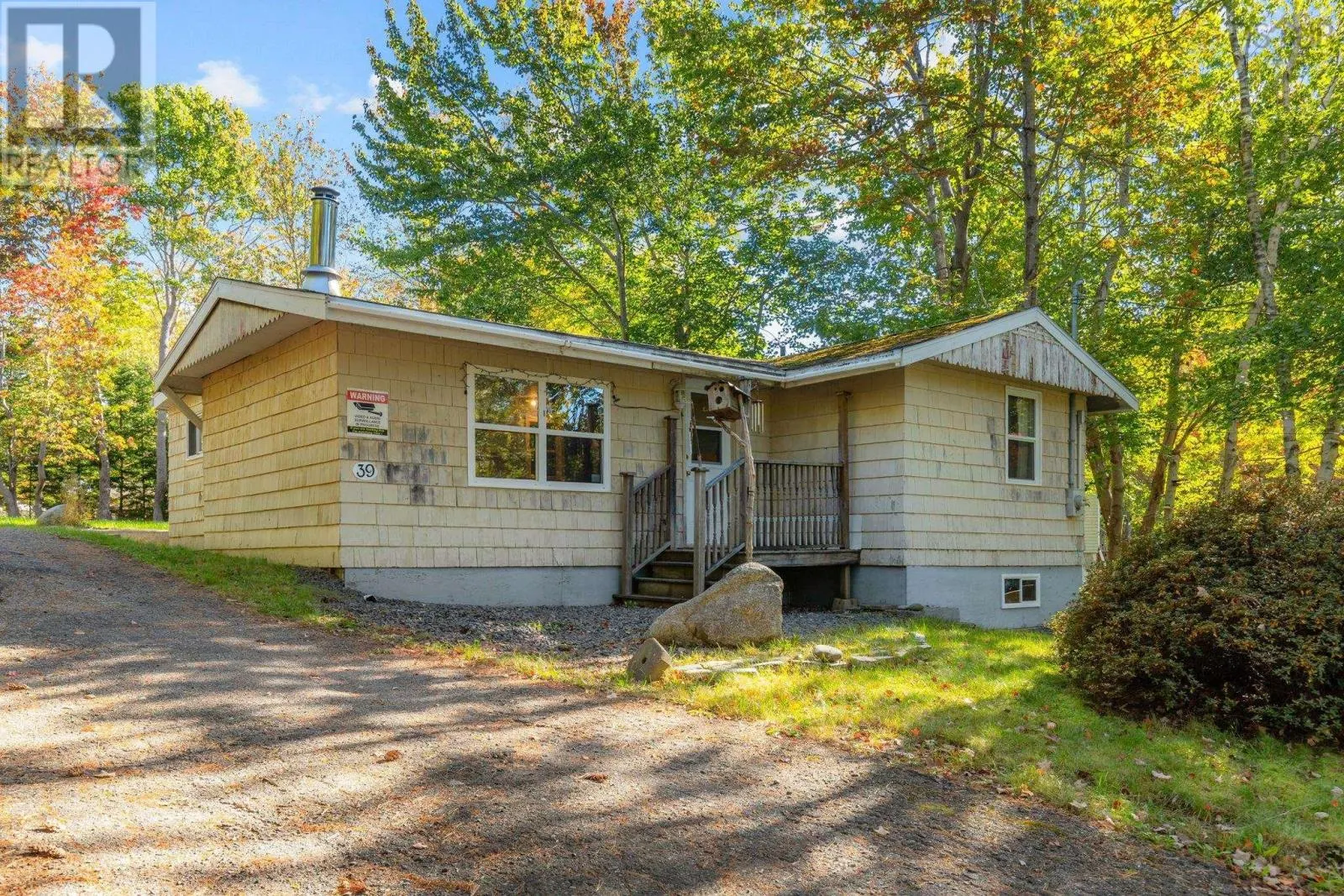 39 Hamshaw Drive