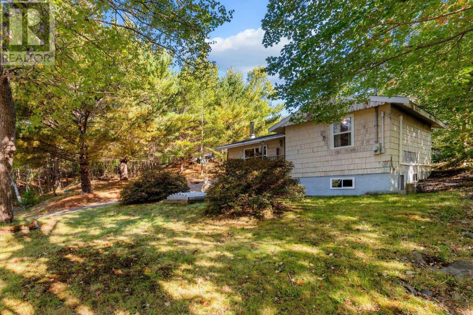 39 Hamshaw Drive