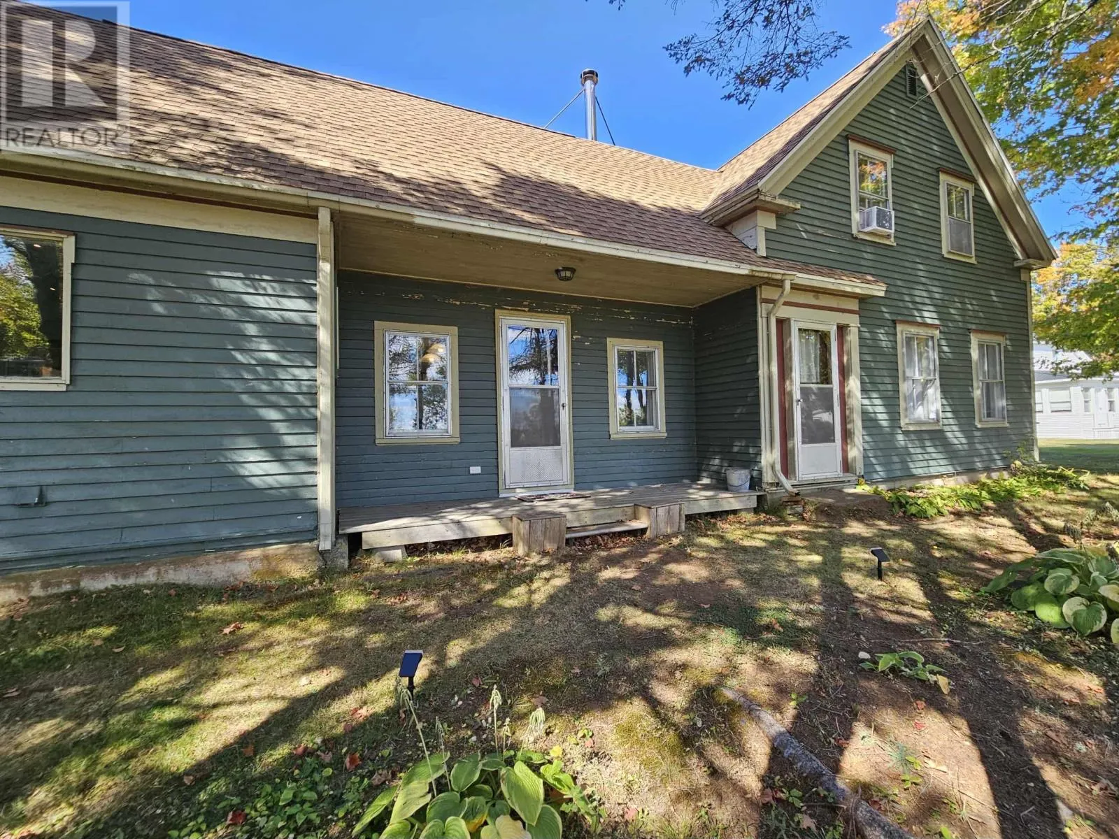 8671 Highway 2