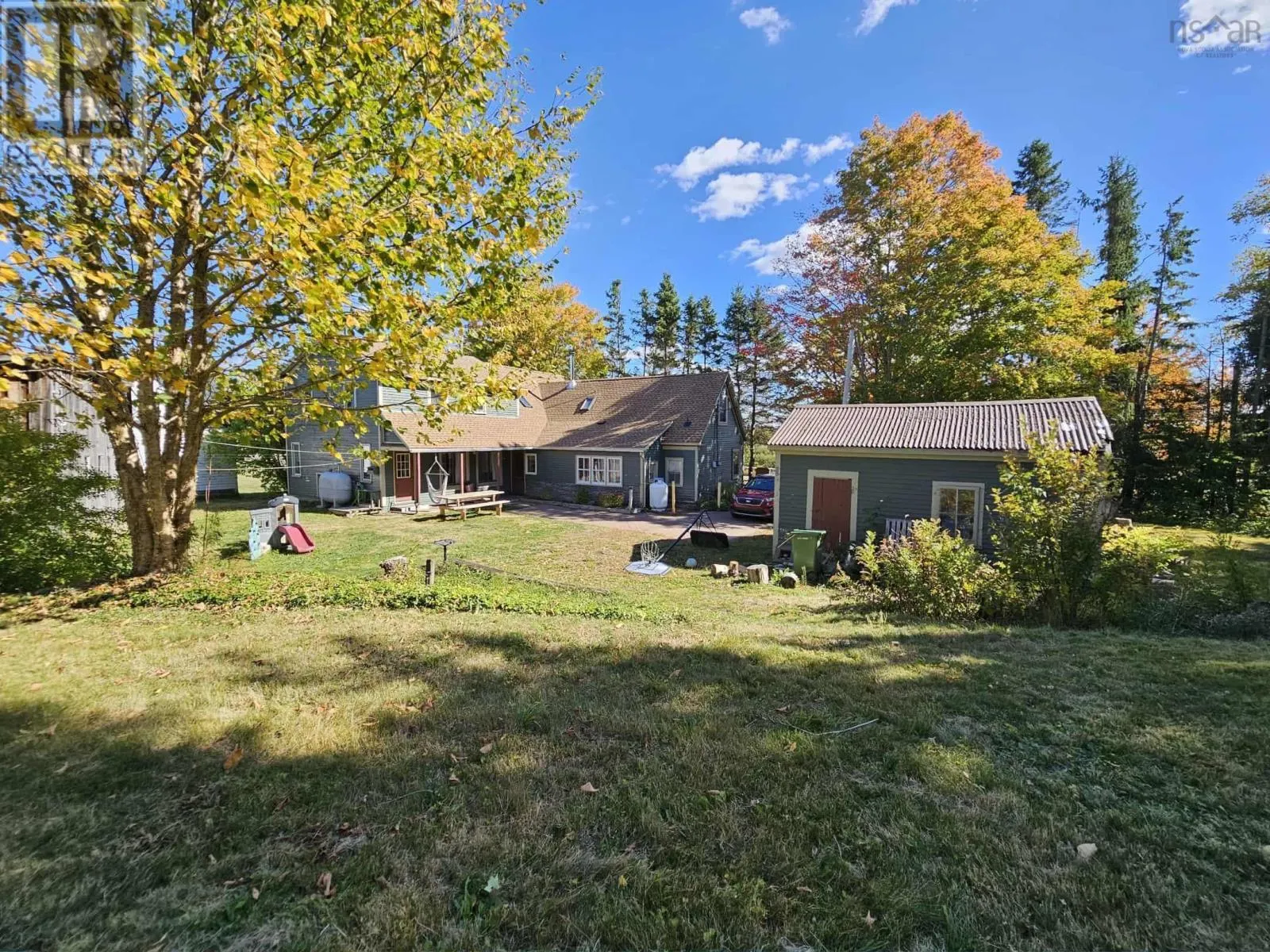 8671 Highway 2