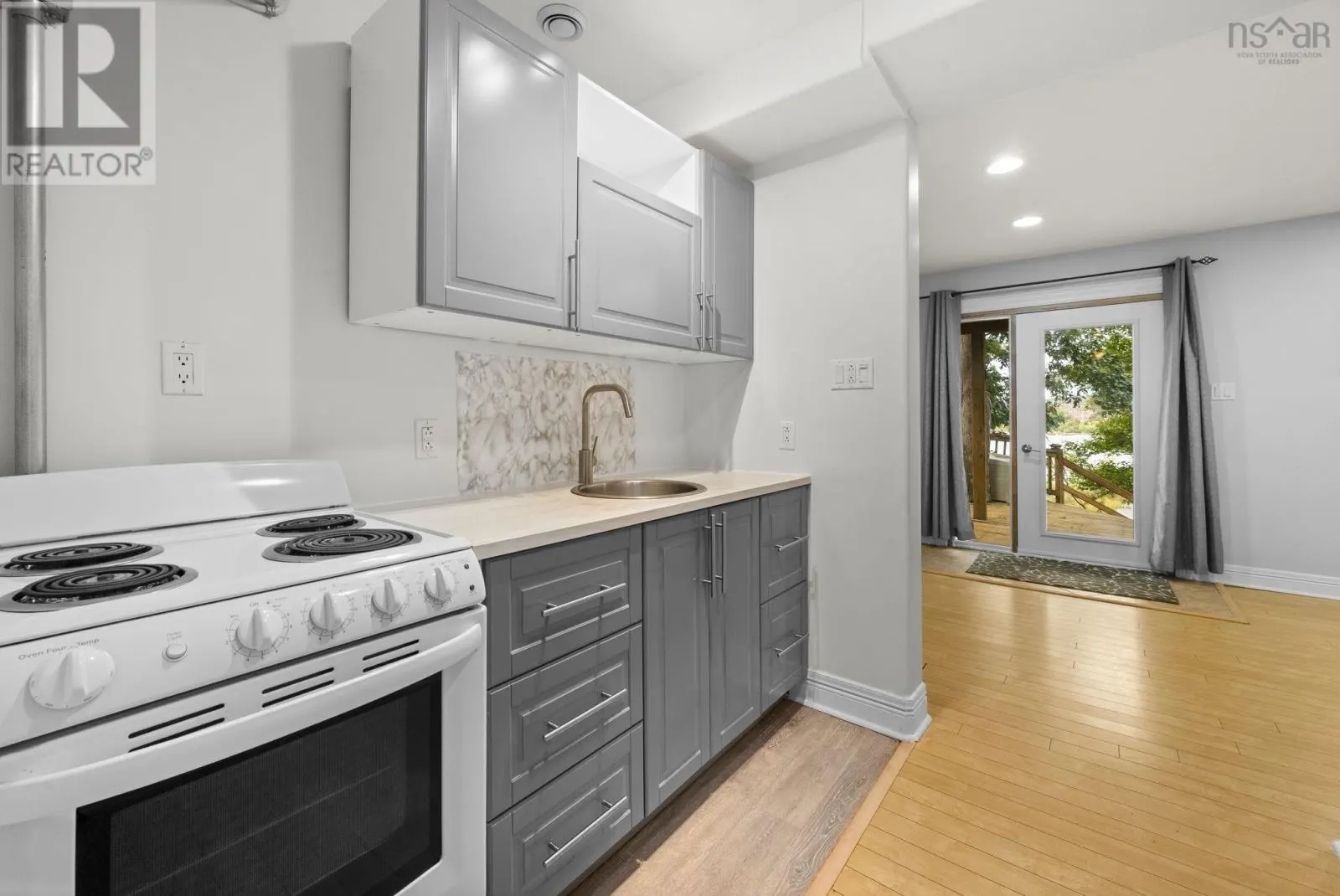 83 Red Fern Terrace