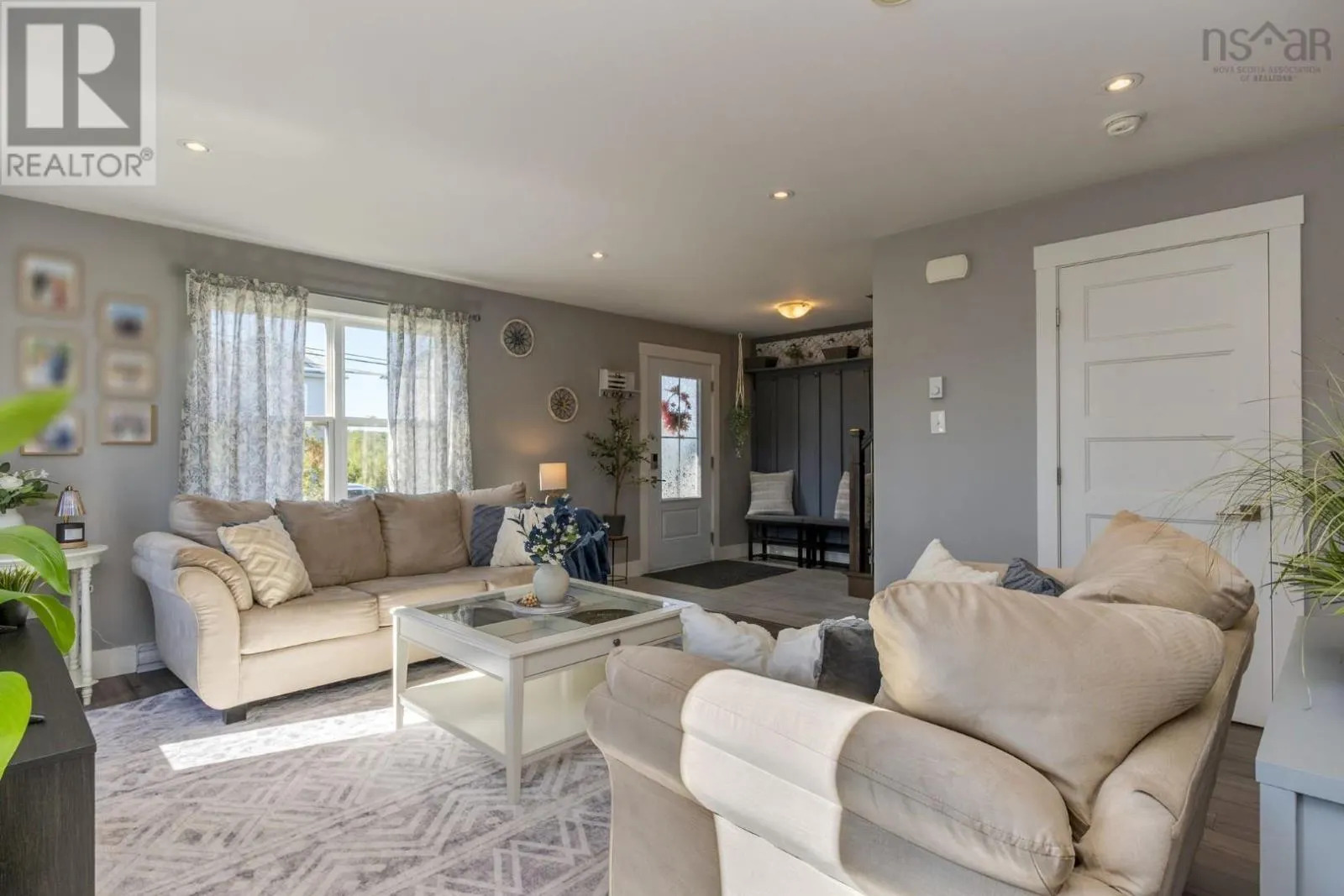 58 Onyx Crescent