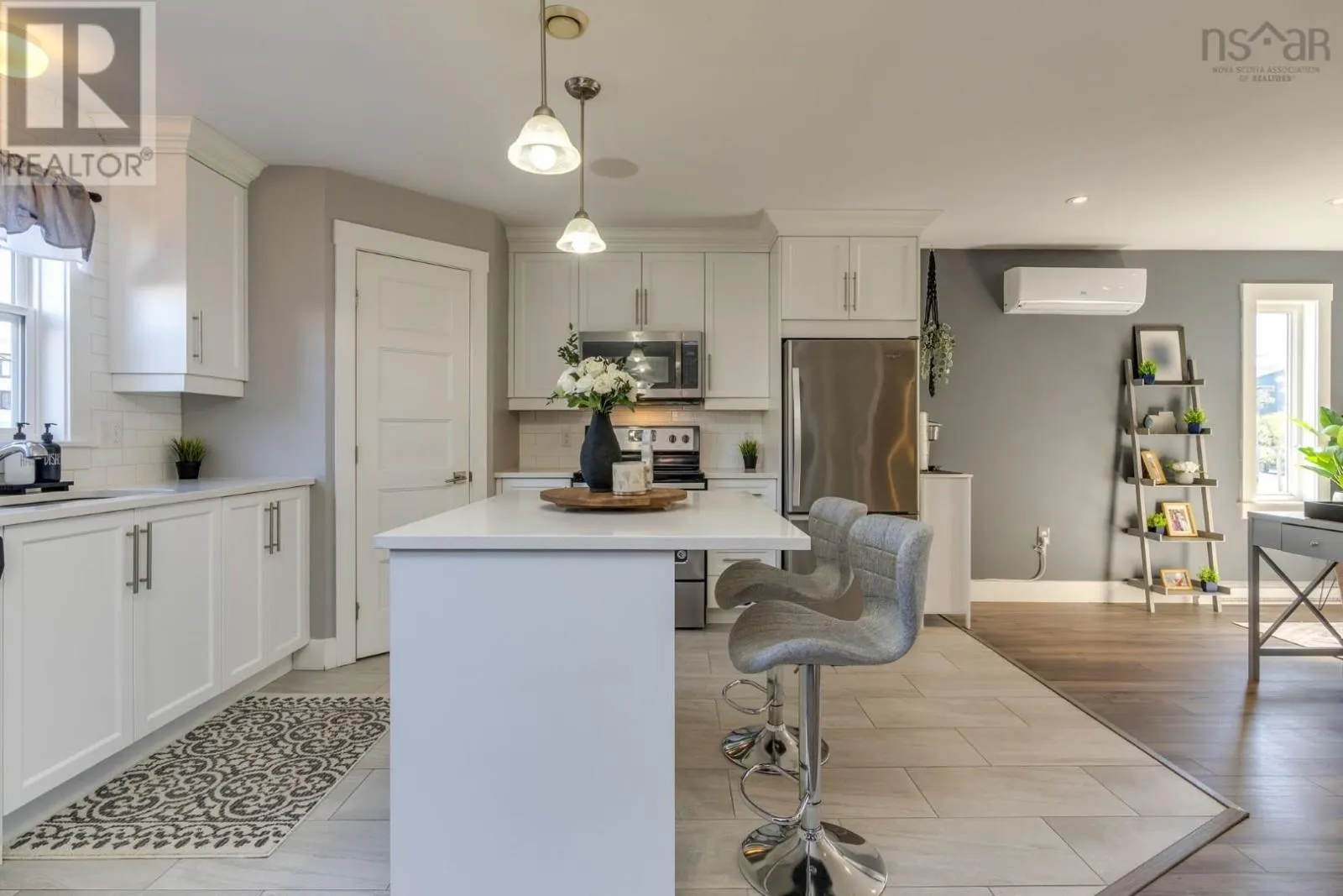 58 Onyx Crescent