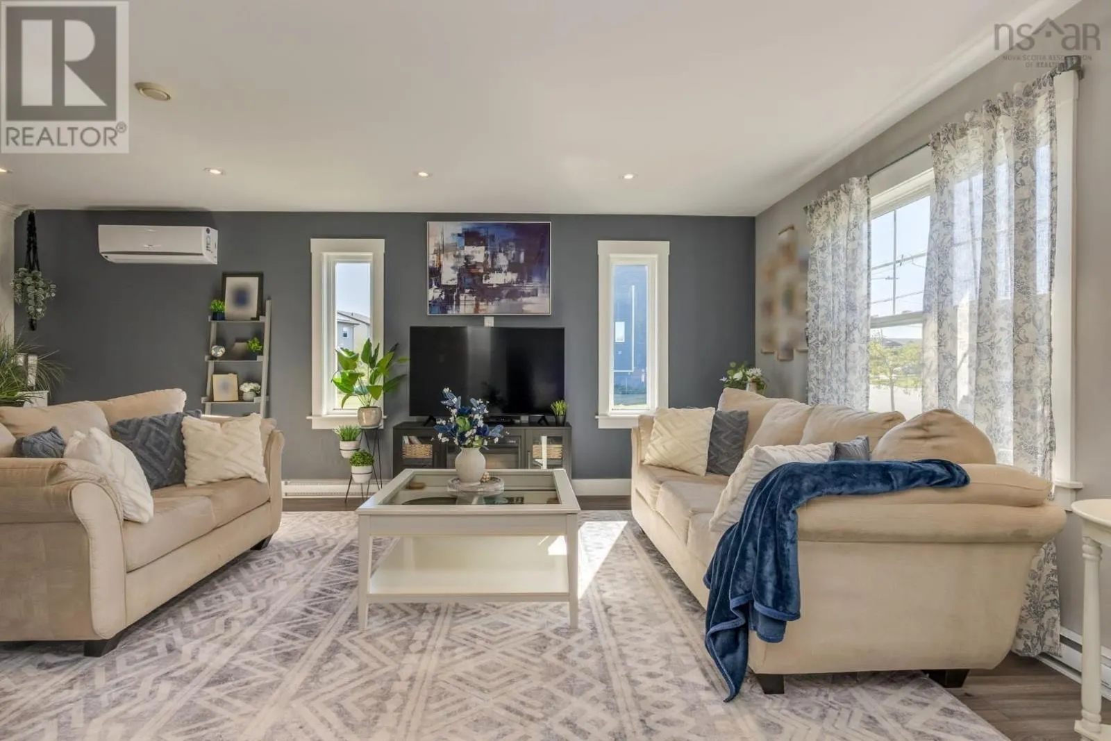 58 Onyx Crescent
