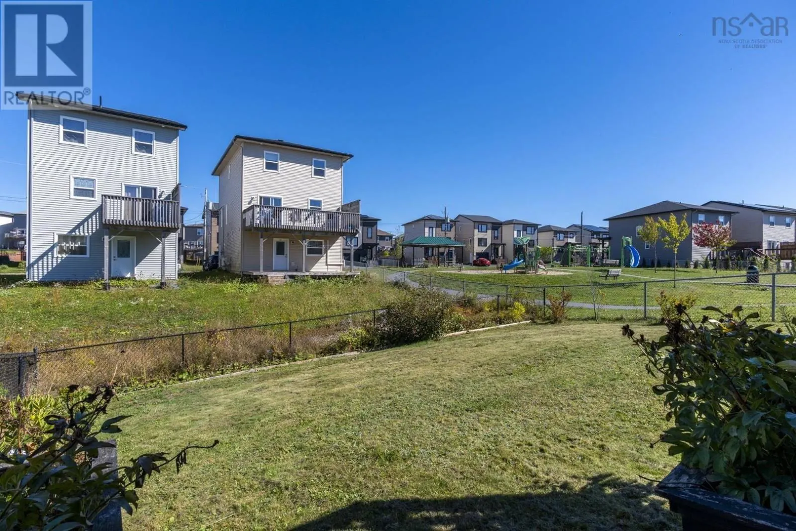 58 Onyx Crescent