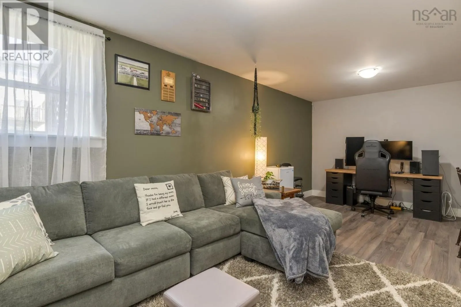 58 Onyx Crescent