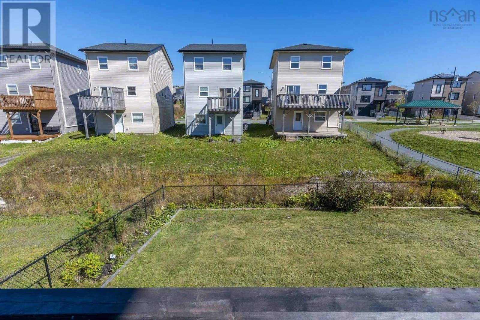 58 Onyx Crescent