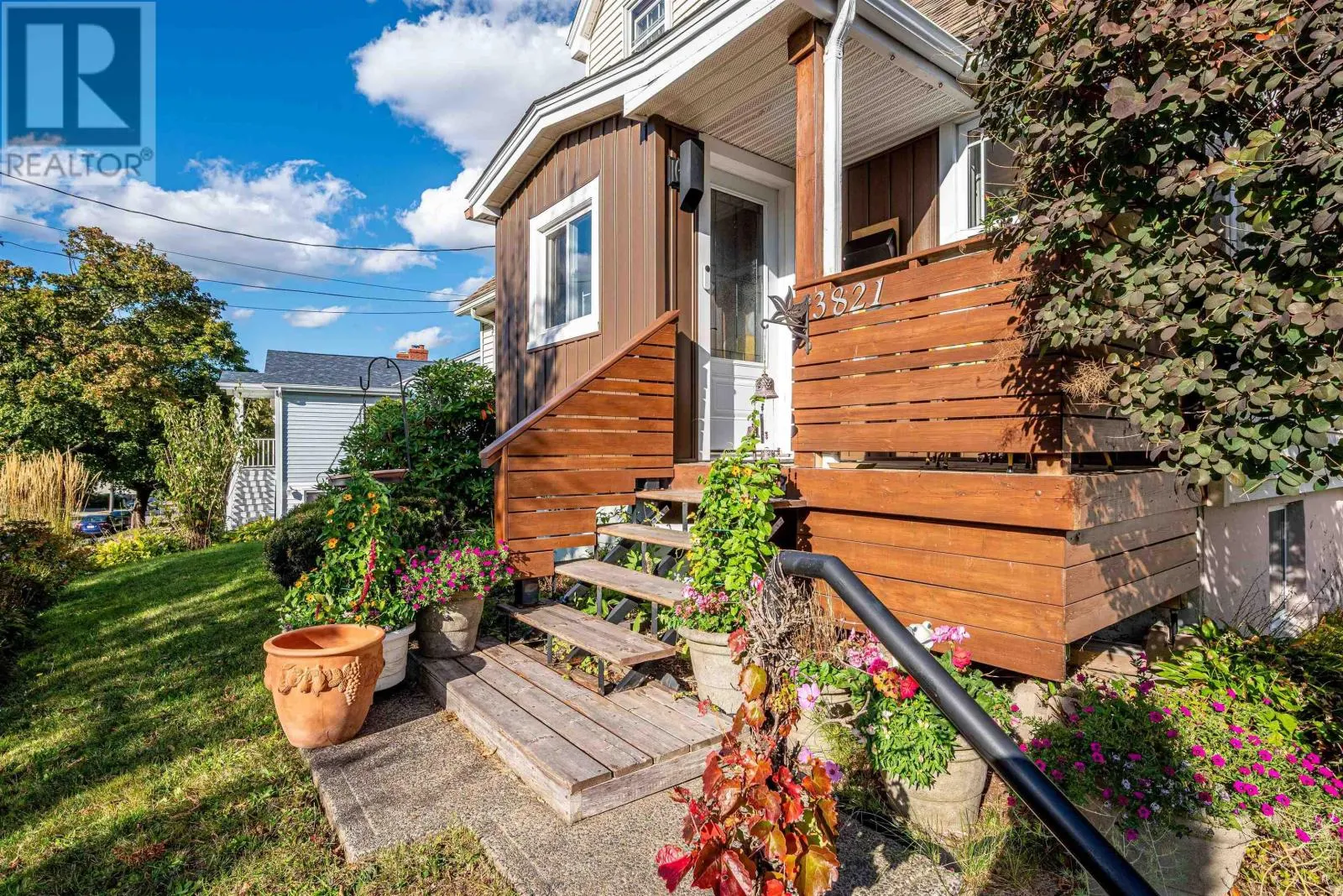 3821 Basinview Drive