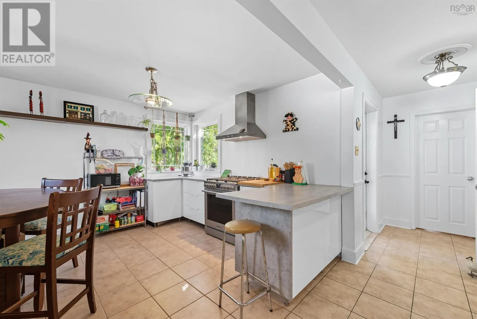 3821 Basinview Drive