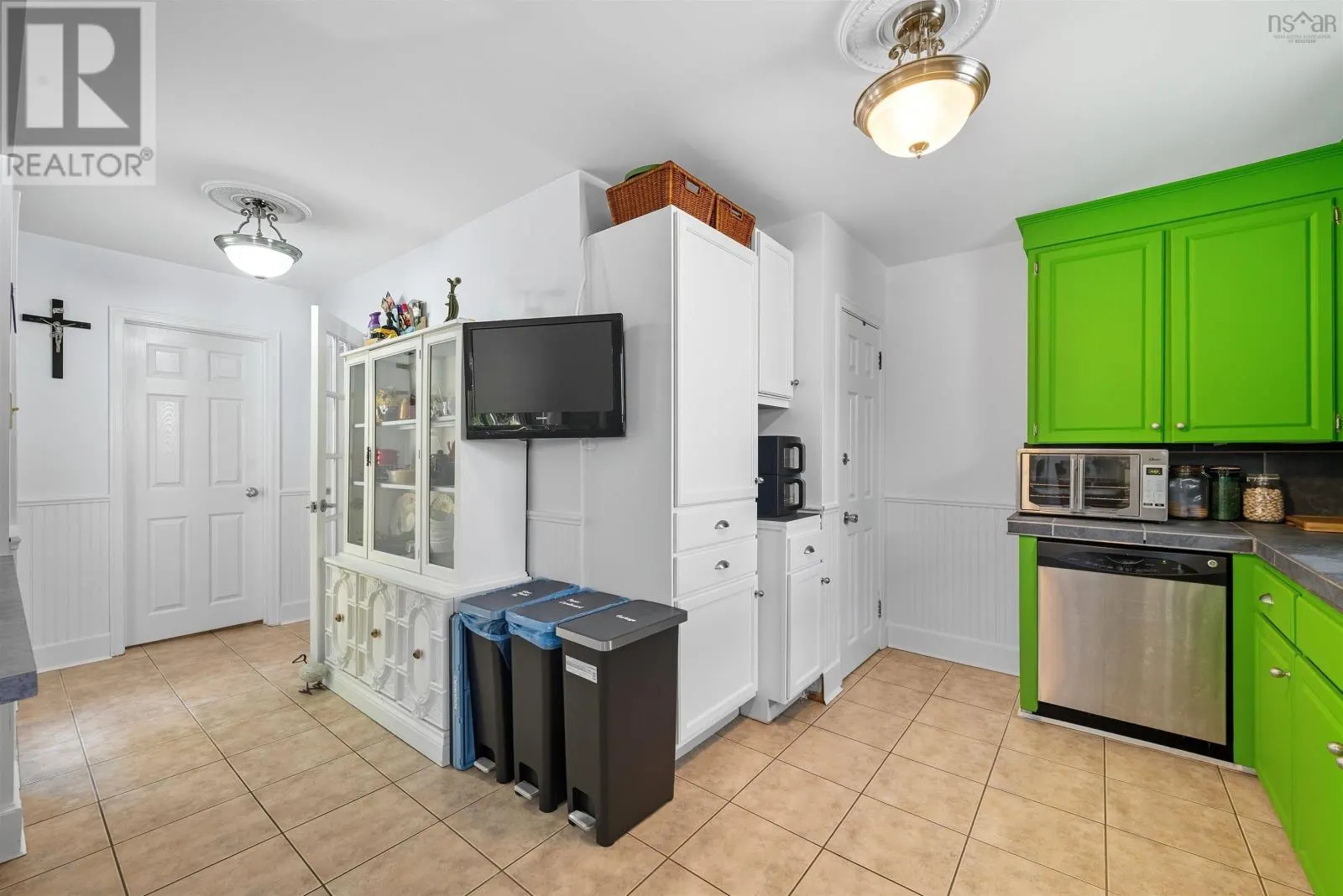 3821 Basinview Drive