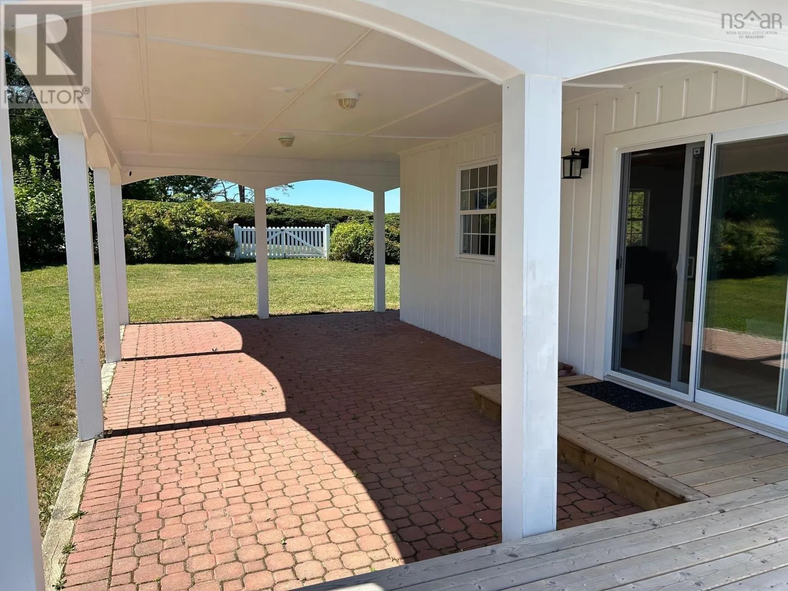 97 Nauss Point Road