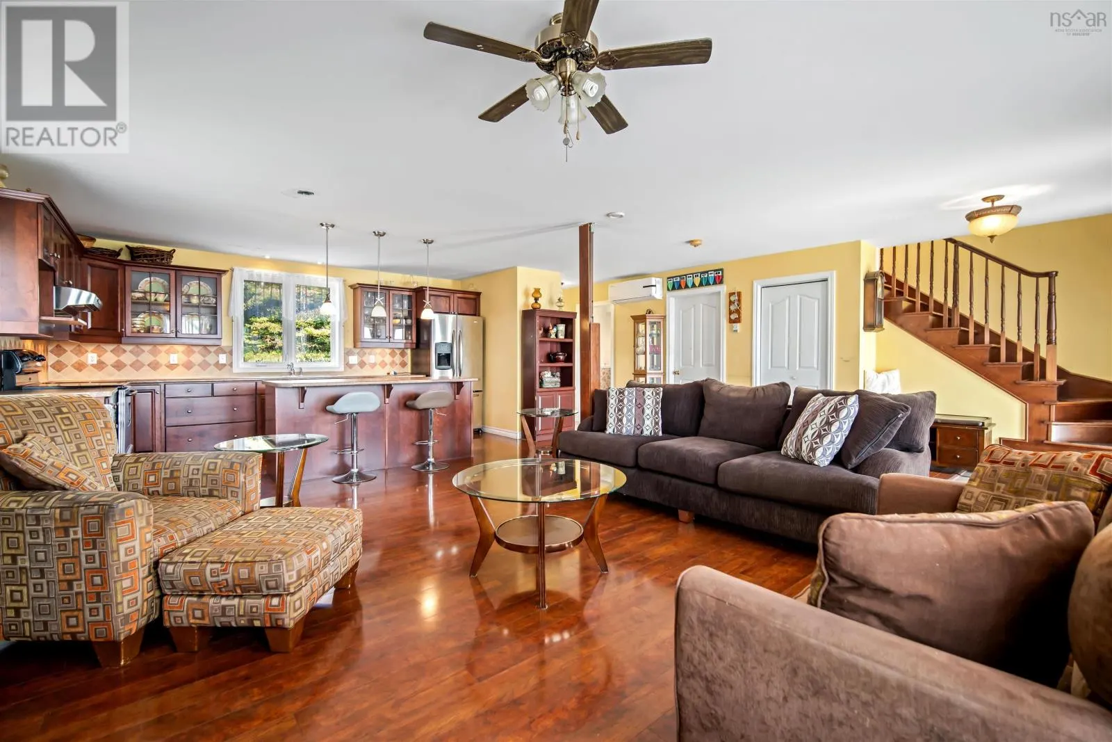 901 Terence Bay Road