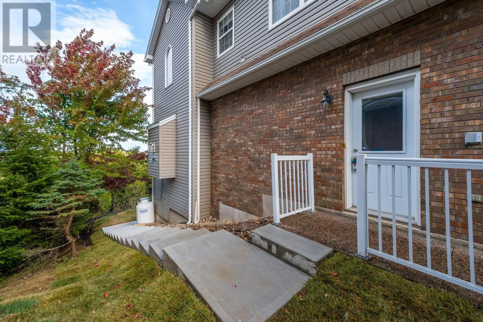 24 Vanier Way