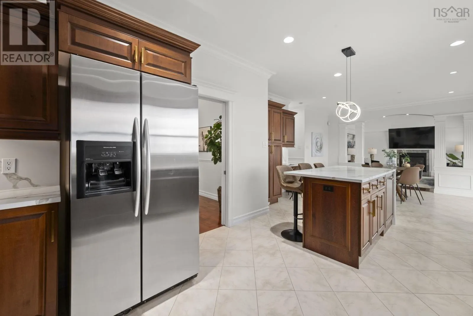 24 Vanier Way