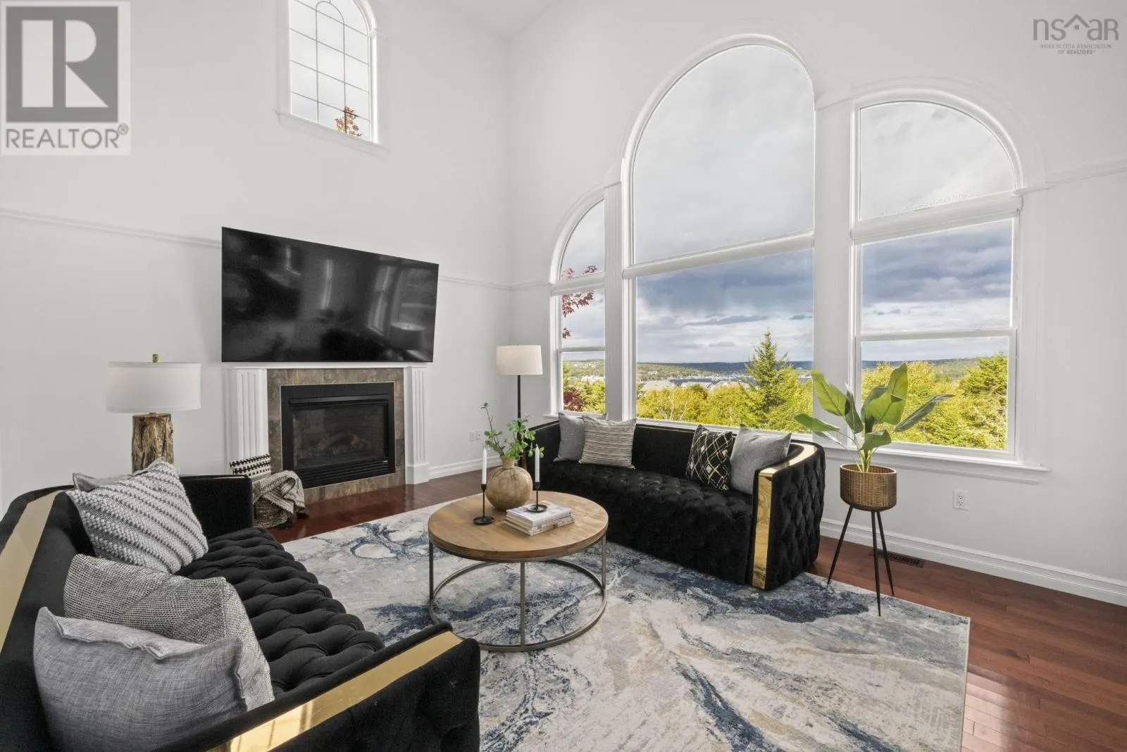 24 Vanier Way