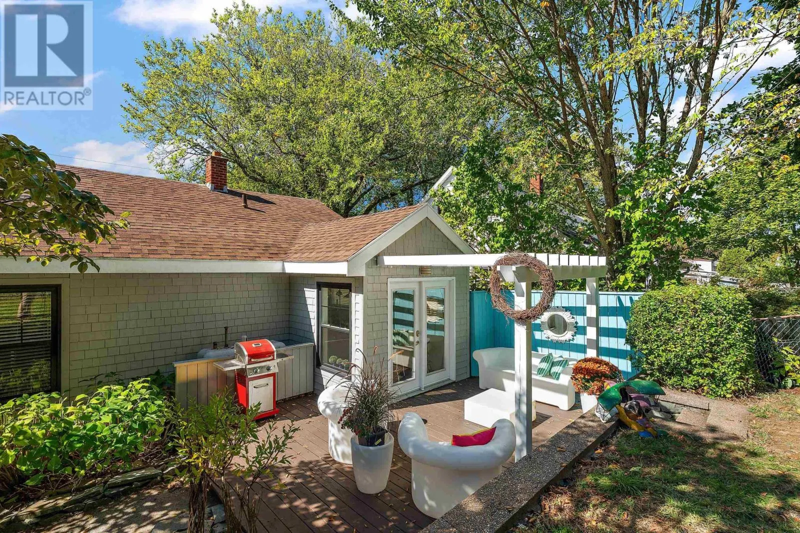3207 Glendale Road