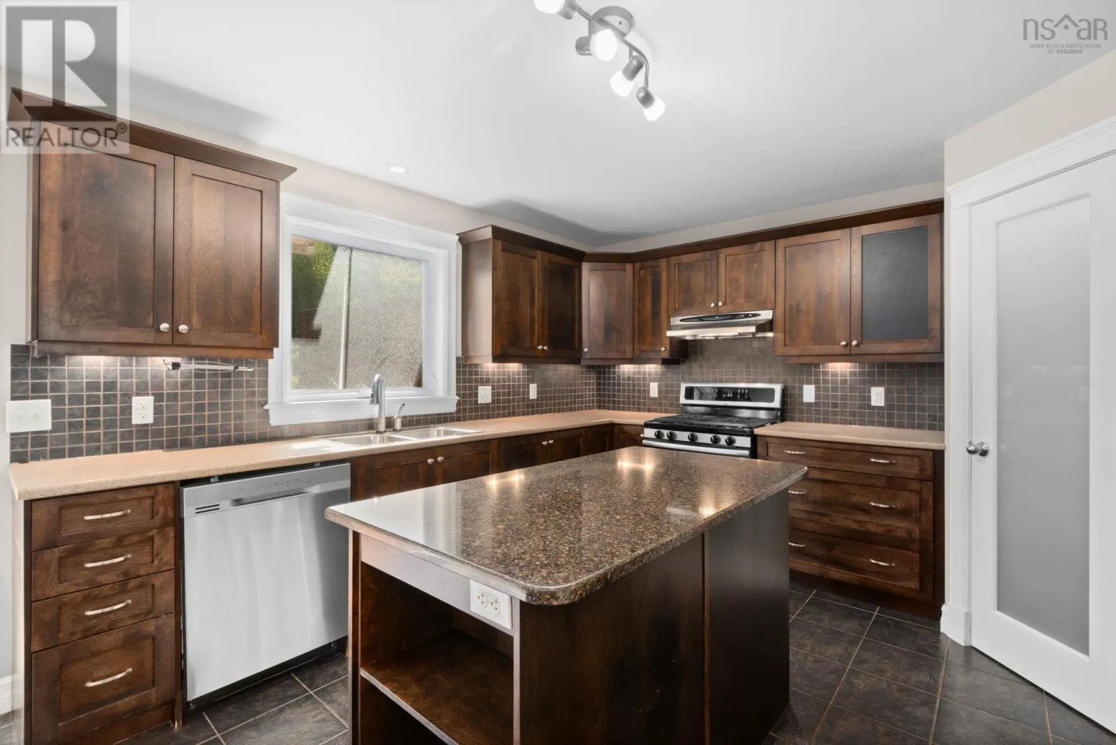 36 Viridian Drive