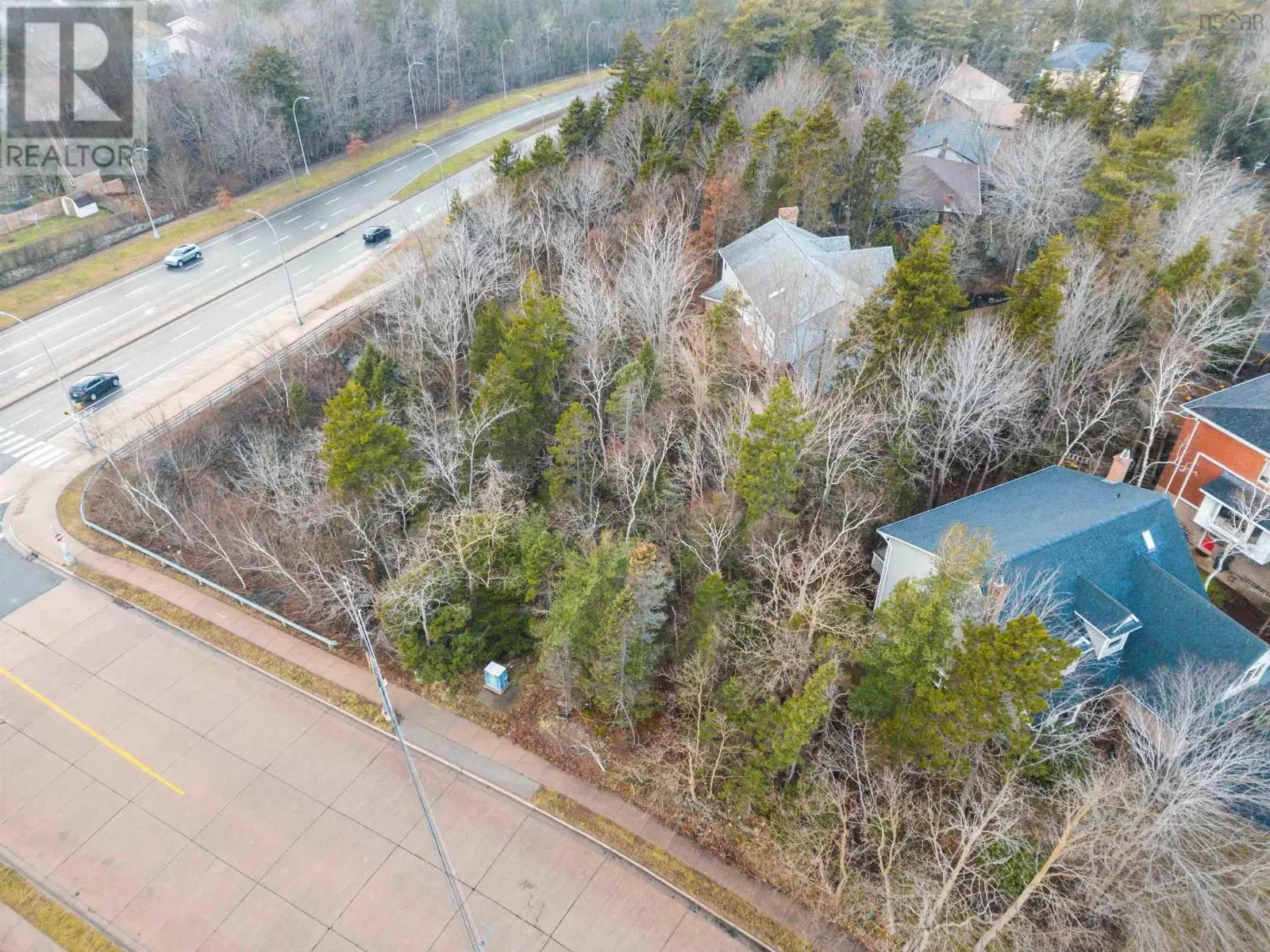 20 Wentworth Drive
