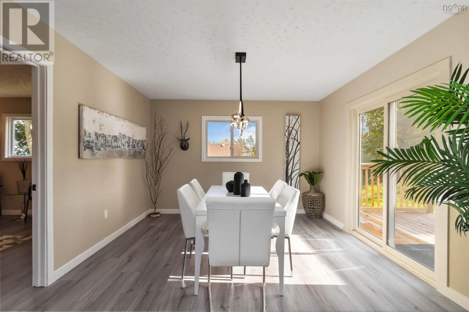 27 Arvida Avenue