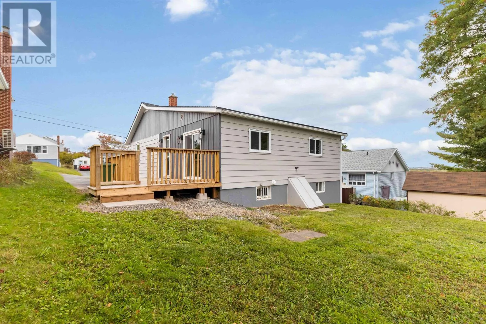 27 Arvida Avenue