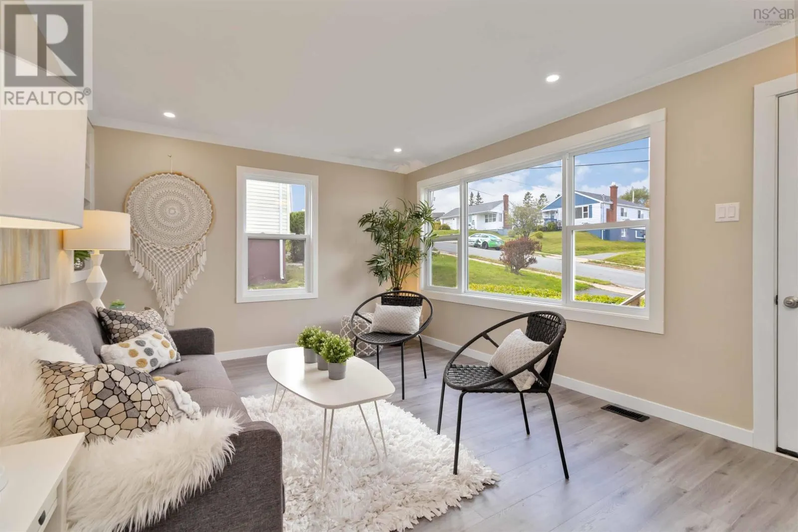 27 Arvida Avenue