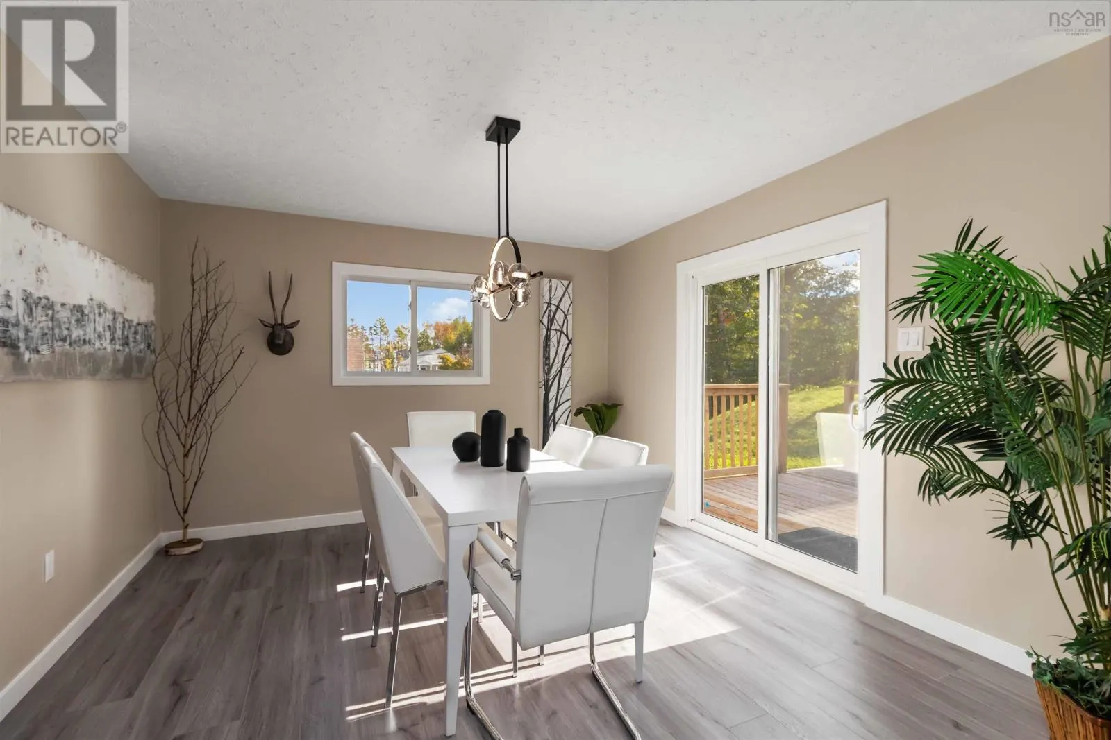 27 Arvida Avenue