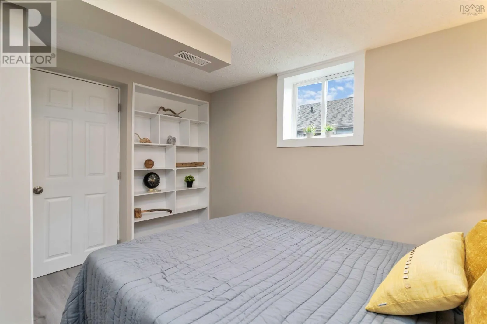 27 Arvida Avenue