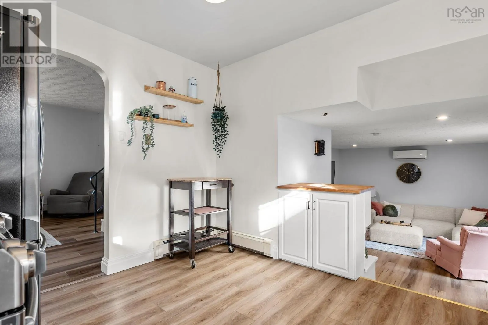 70 Sunrise Hill