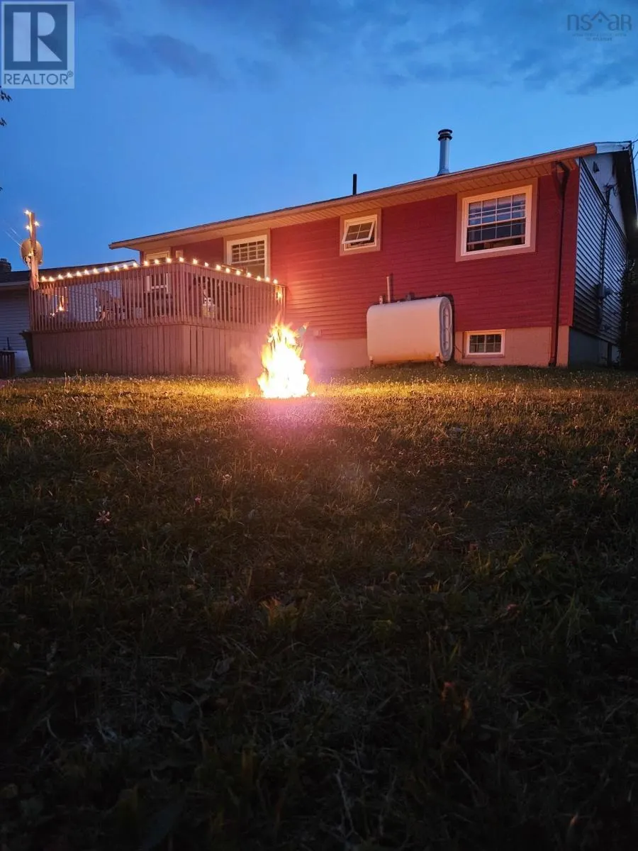 12 Hemlock Drive