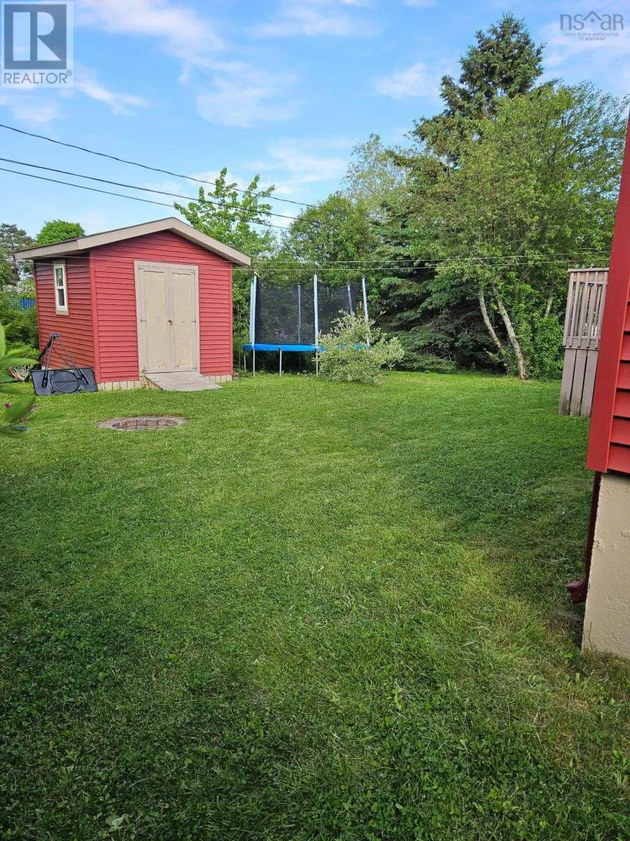 12 Hemlock Drive