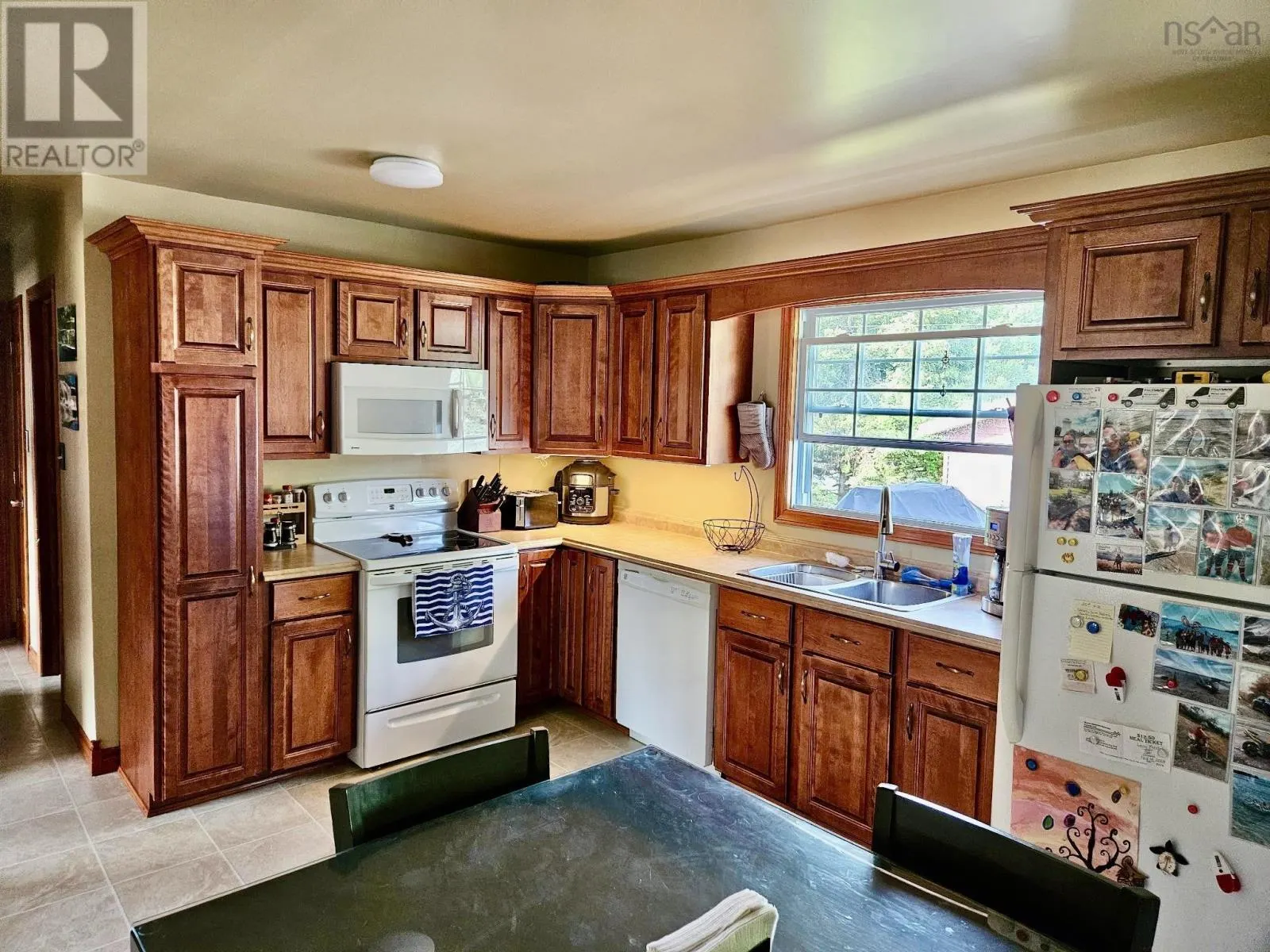 12 Hemlock Drive