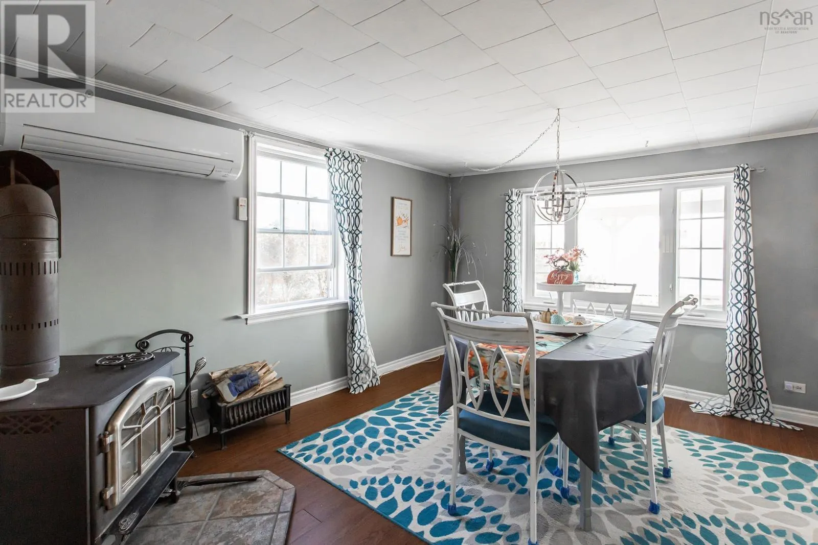 1289 Granville Road