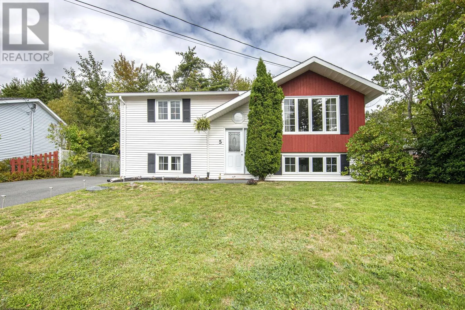 5 Silistria Drive