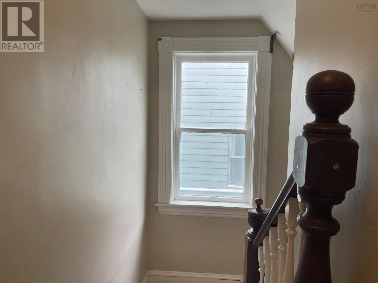 42 Bell Street