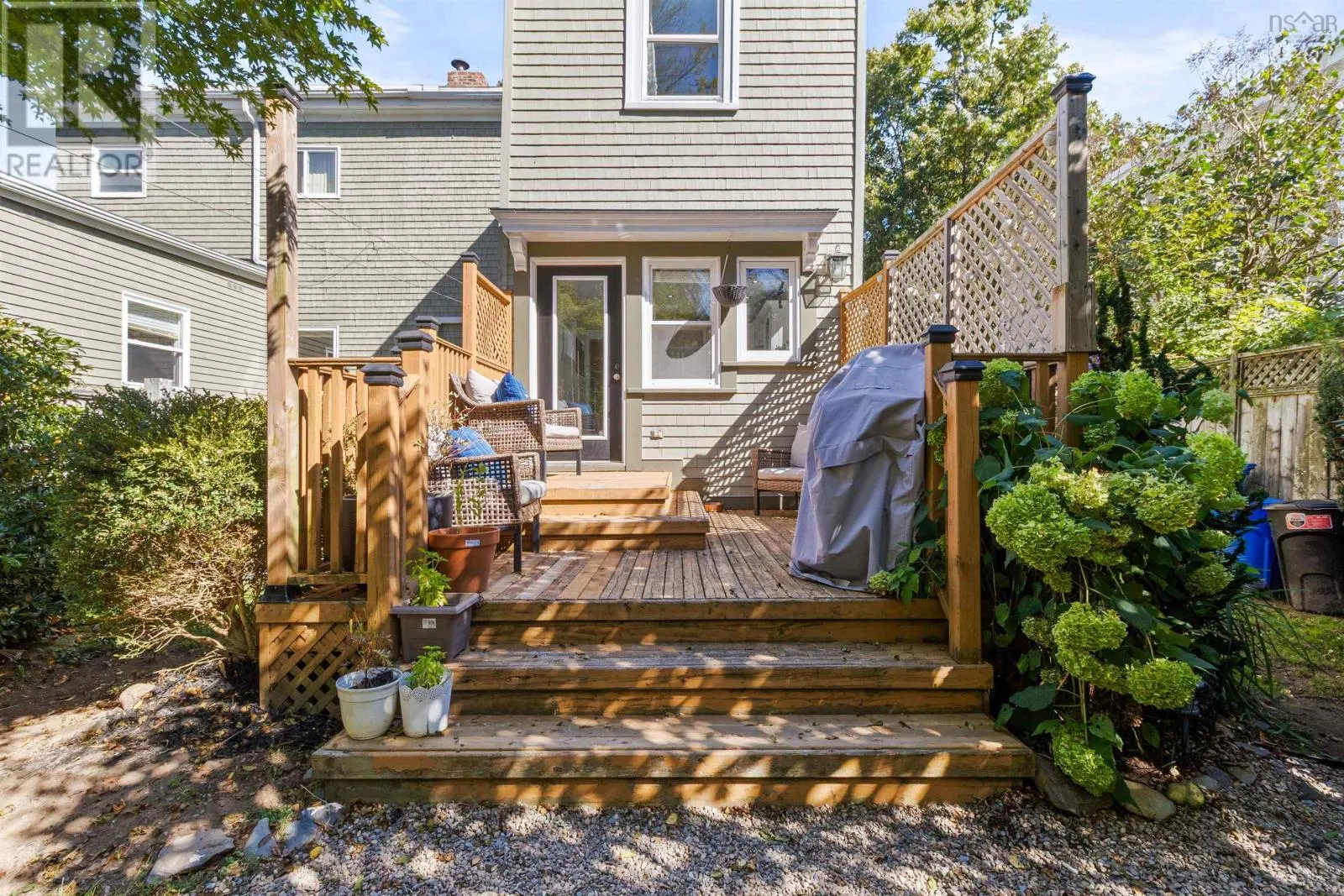 1944 Vernon Street