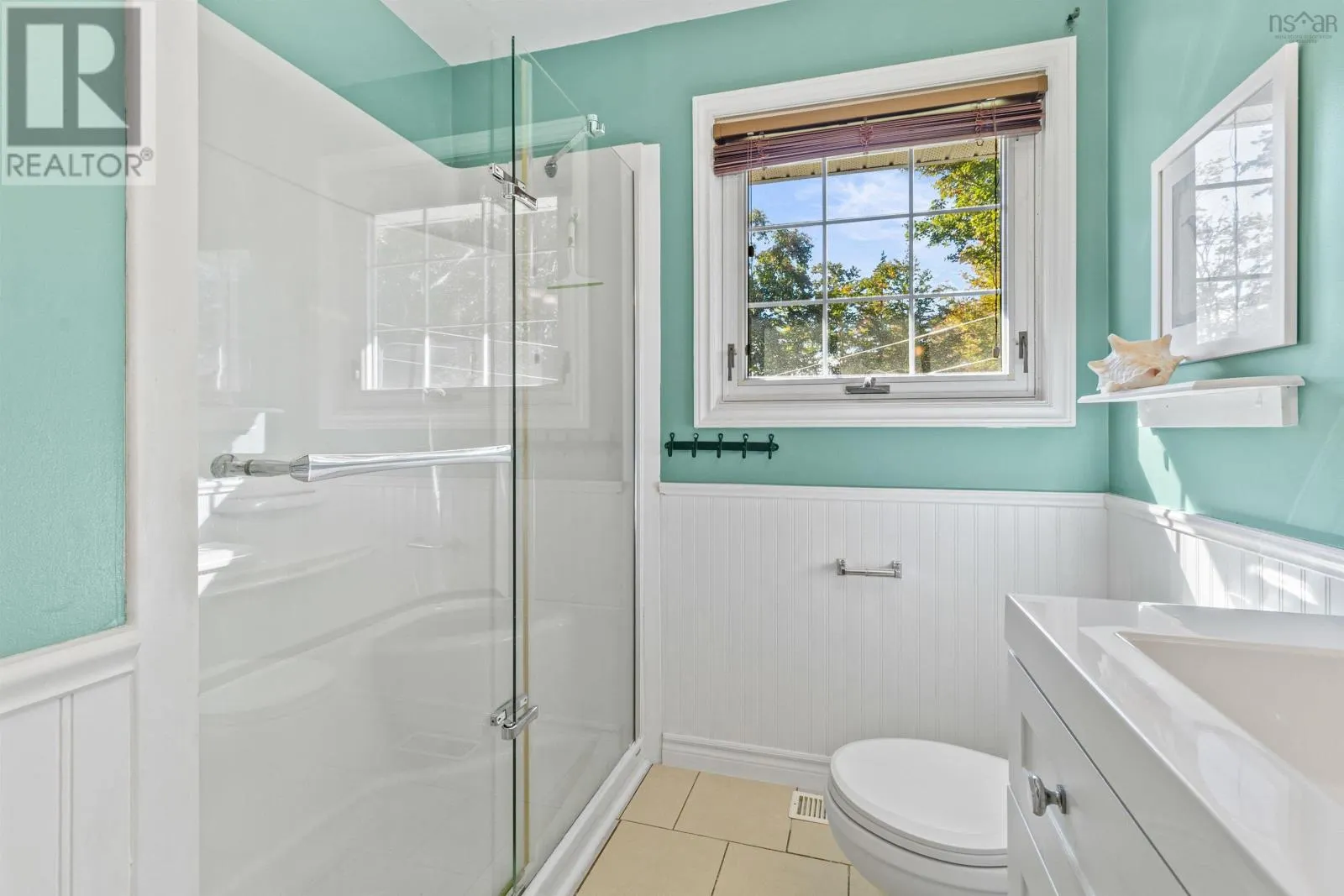 1059 Fall River Road