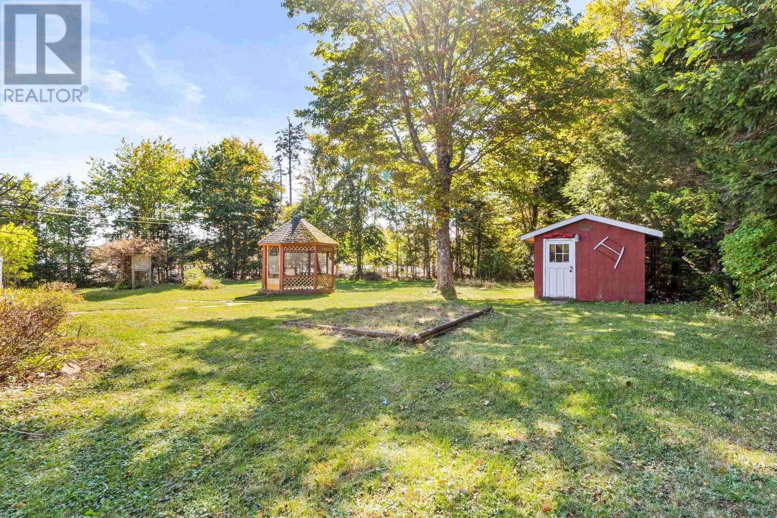 1059 Fall River Road