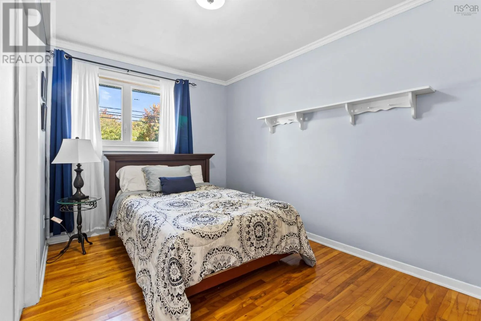 1059 Fall River Road