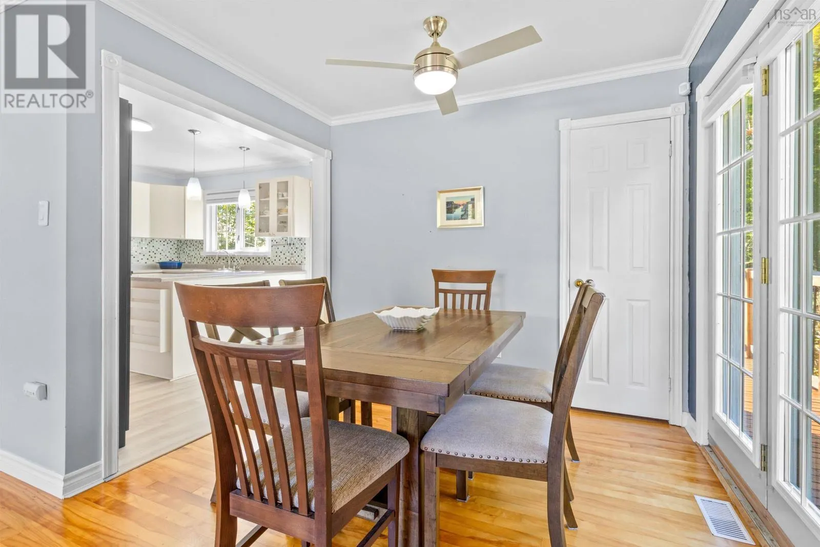 1059 Fall River Road