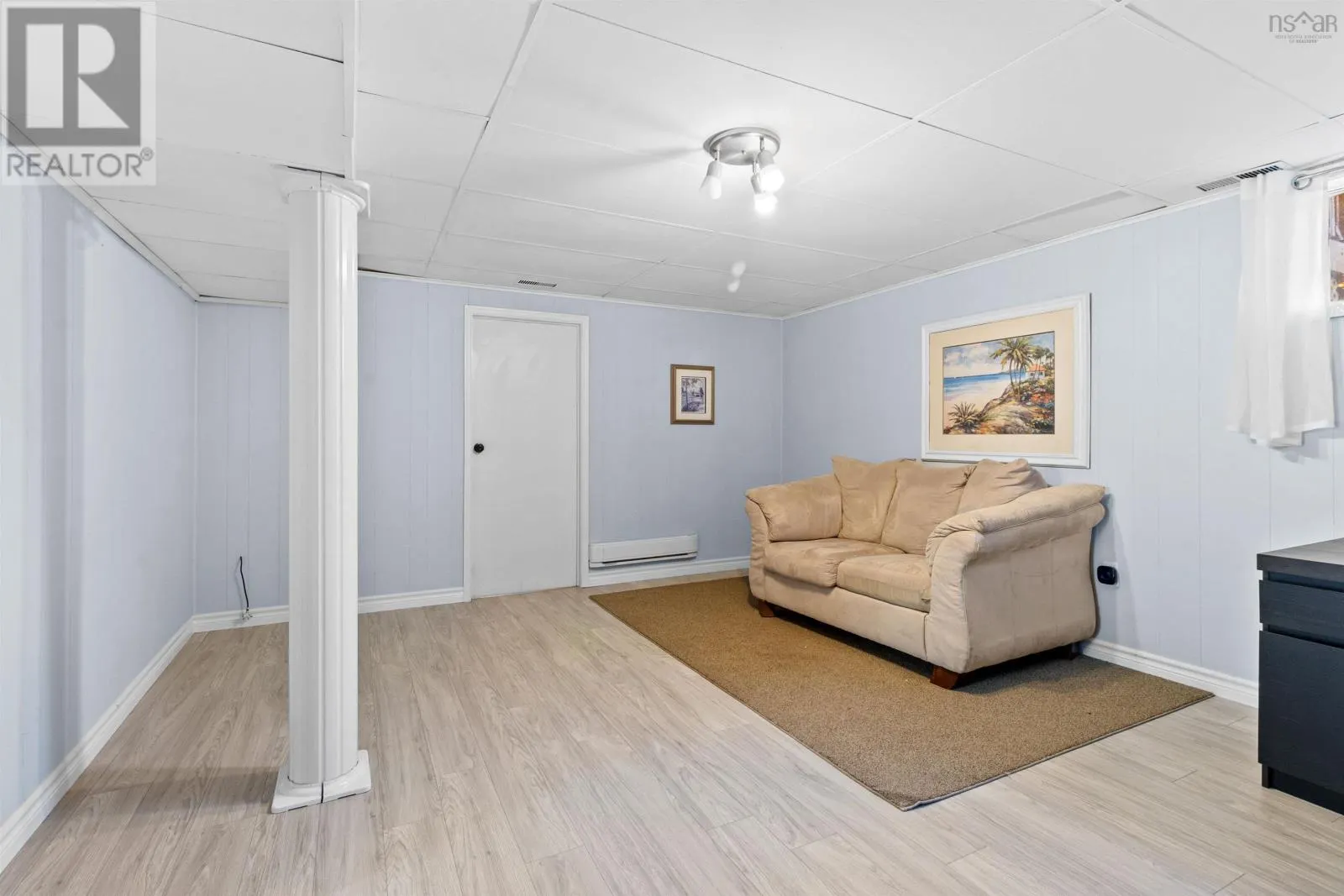 1059 Fall River Road