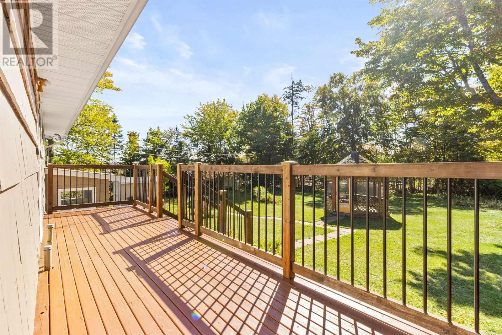 1059 Fall River Road