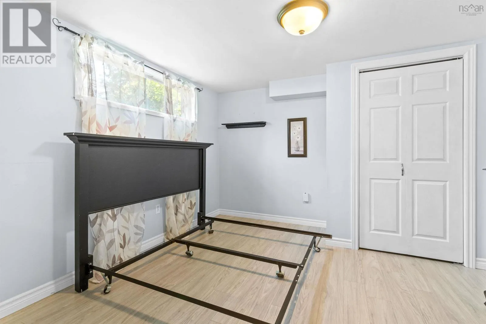 1059 Fall River Road