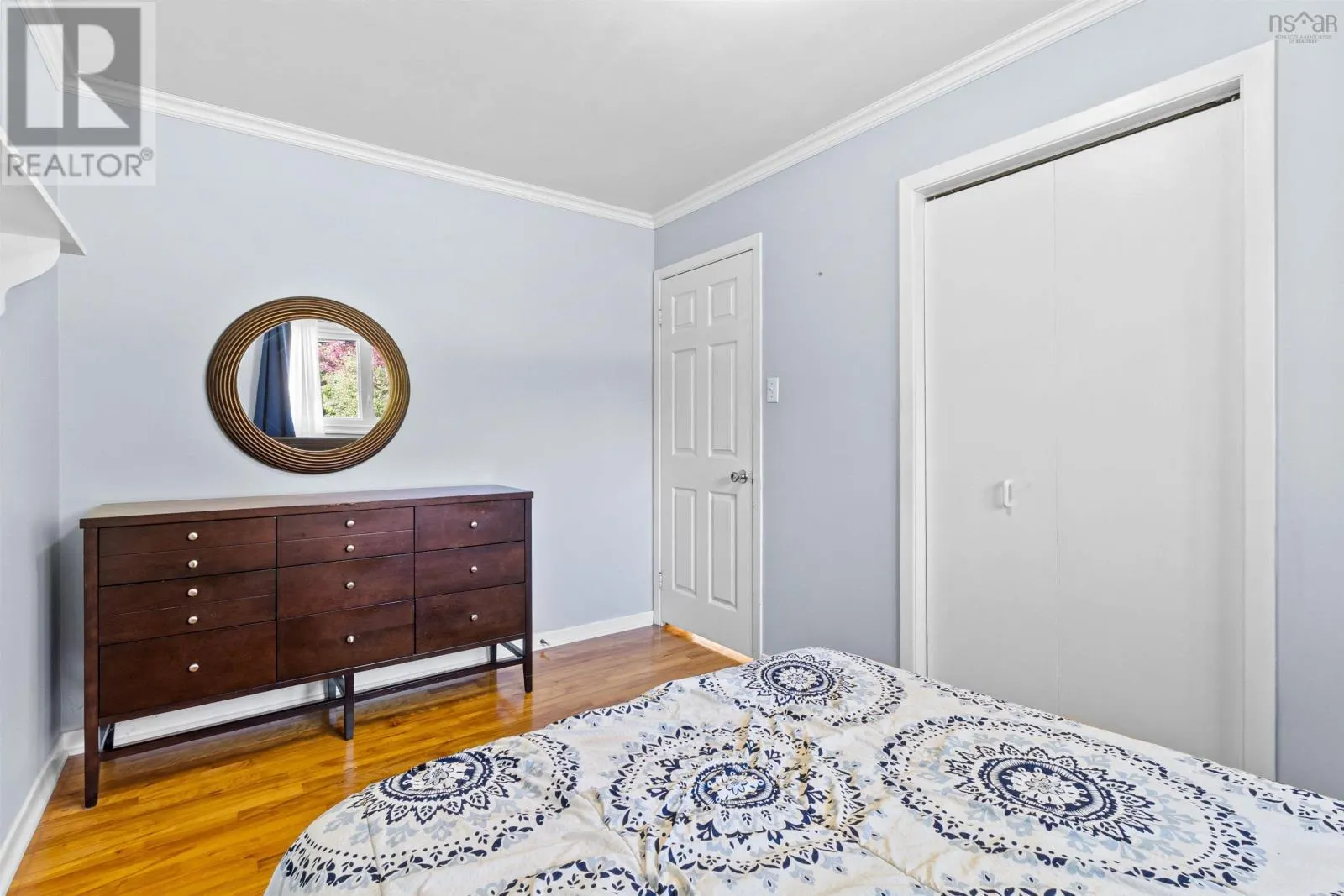 1059 Fall River Road