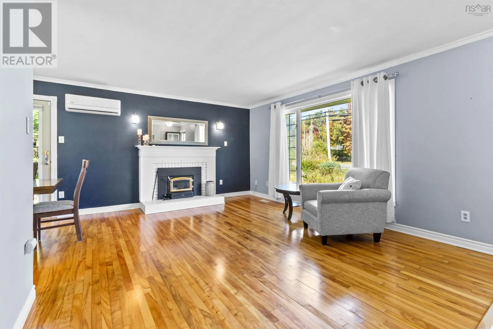 1059 Fall River Road