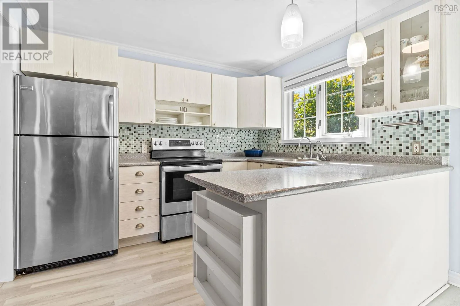 1059 Fall River Road