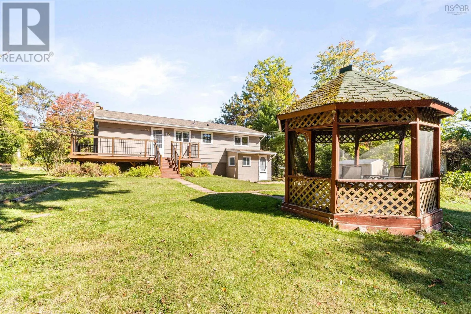 1059 Fall River Road