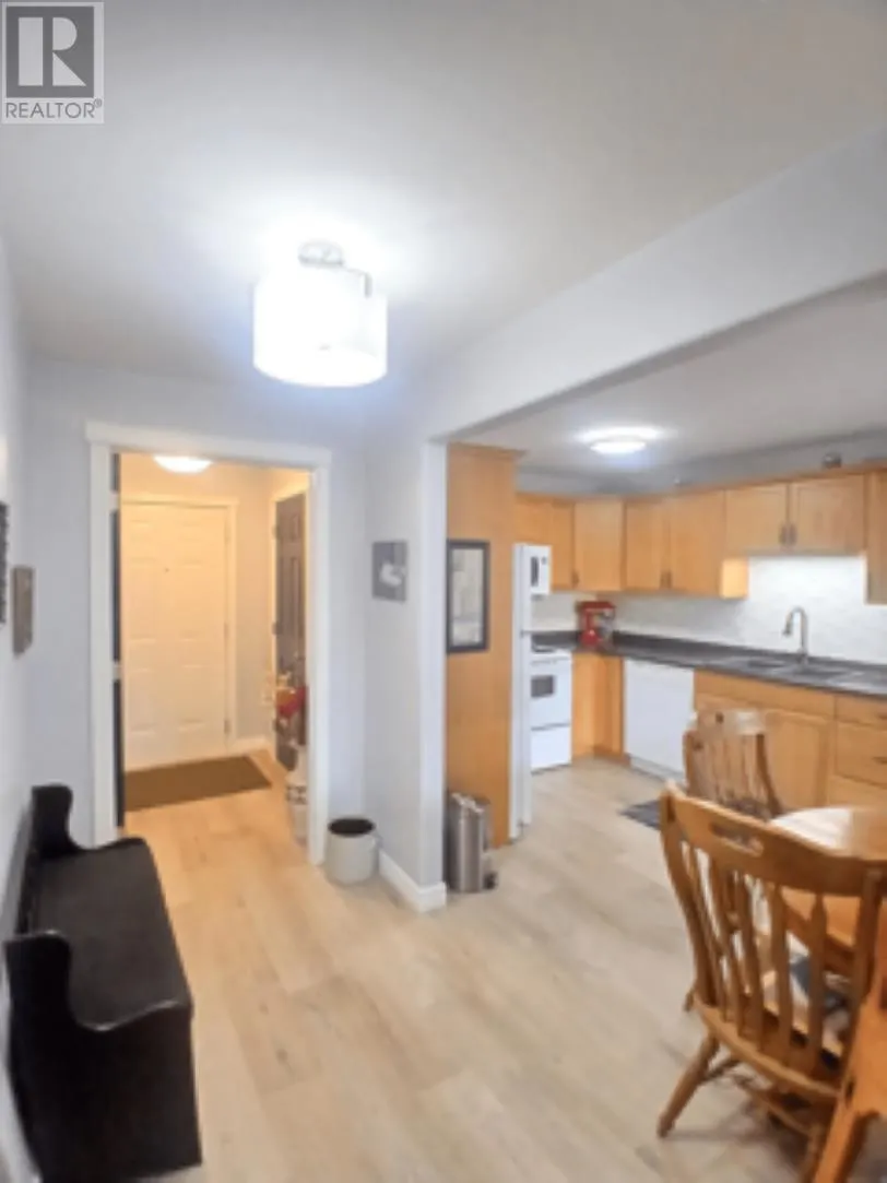 Unit 5 - 2 Elena Court