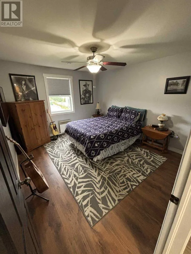 Unit 5 - 2 Elena Court