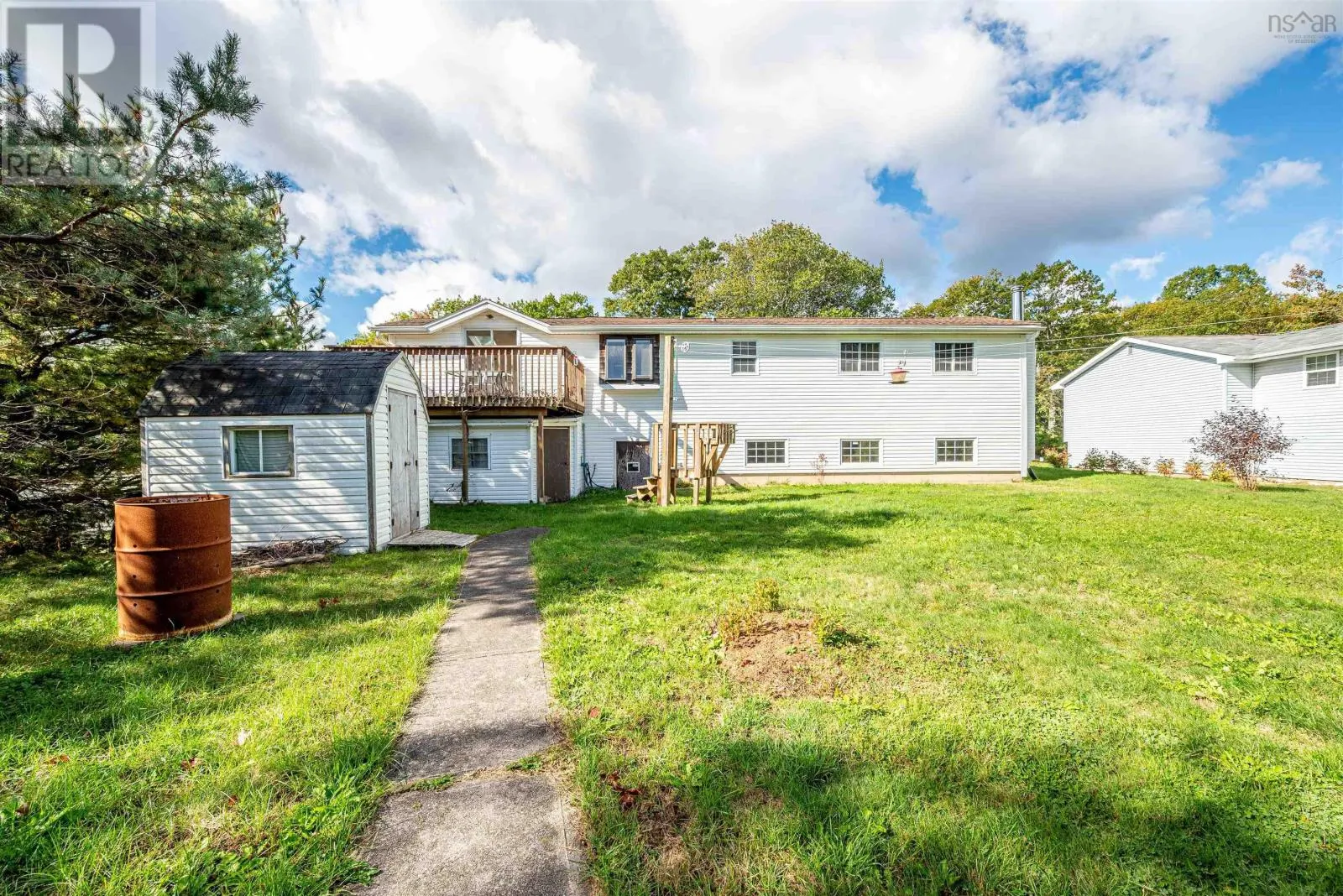 206 Lakeview Road