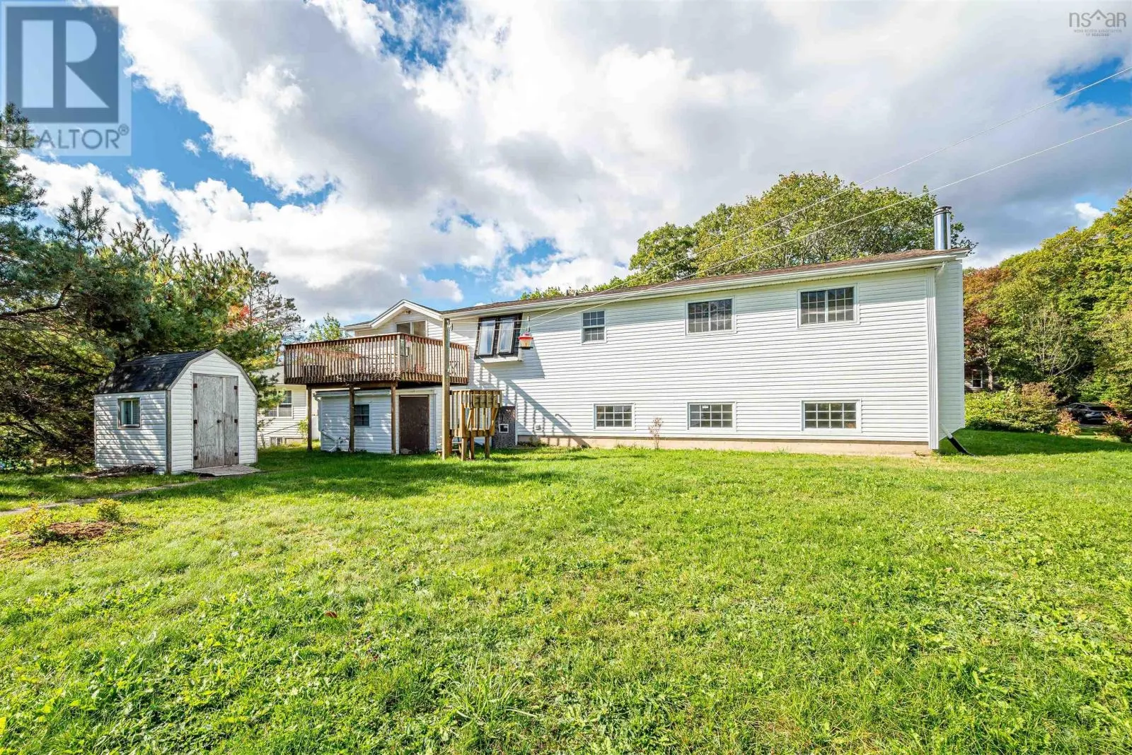 206 Lakeview Road